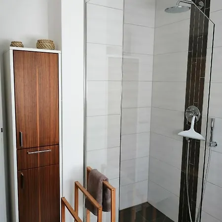 Gitta Apartman *